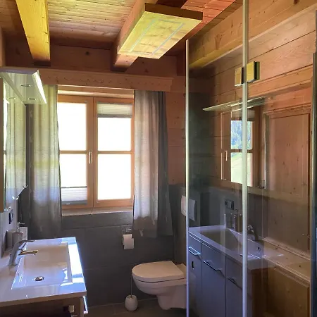 Bio Bauernhof Perneissl アパート *